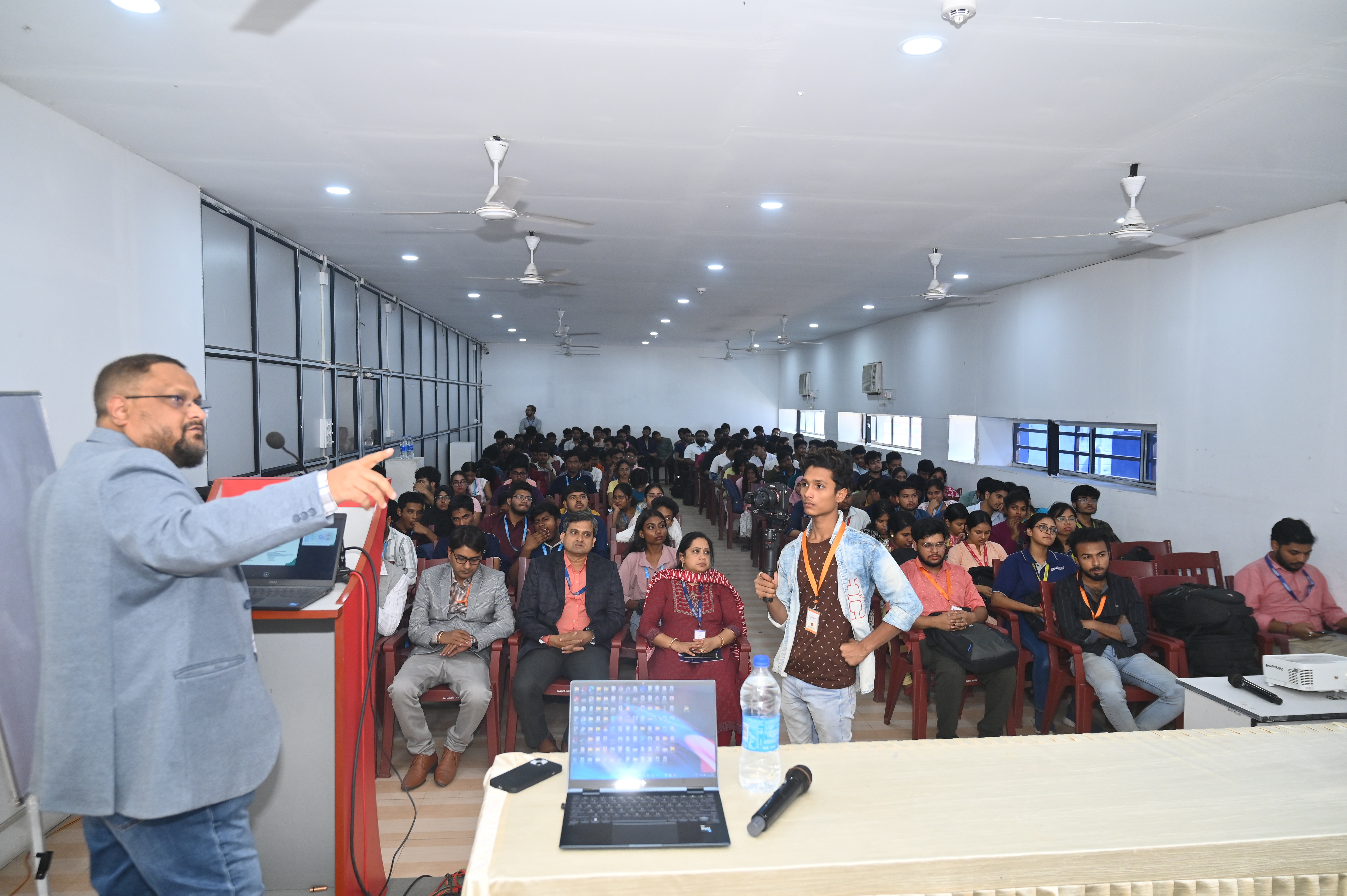 AivoraLabs Leads the Conversation on AI Innovation at Brainware University